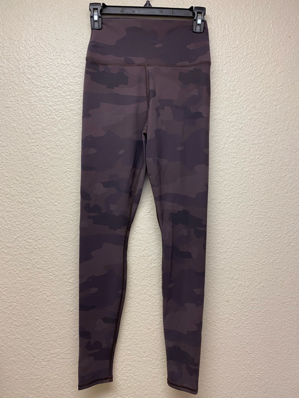 ALO Yoga High-Waist Vapor Leggings 28"